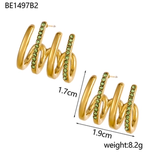 Detailed size view of 18K gold plated four-claw earrings with green zircon stones