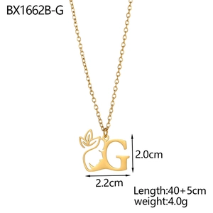 Detailed size specifications for 18K gold plated letter G floral pendant necklace