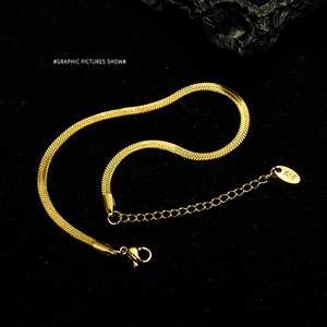 Tobillera de cadena de serpiente plana de acero inoxidable bañada en oro de 18K