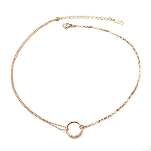 18k vergoldete Halskette aus Edelstahl mit asymmetrischer Kette und rundem Ringanhänger