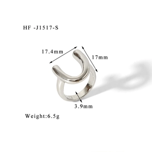 Detailed view of silver stainless steel U-shaped ring with dimensions and 6.5g weight info