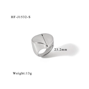 Detail view of silver ring showing 23.2mm width measurement and 13g weight specs