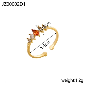 Detail view of gold adjustable ring with dimensions 0.6cm height and 1.8cm diameter