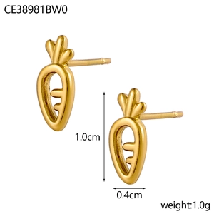 Detail of carrot-shaped gold-plated stainless steel studs with size and weight info