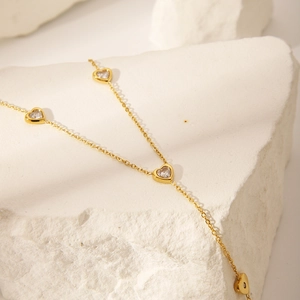 Classic 18K gold plated titanium steel Y-shaped necklace with heart zircon tassels