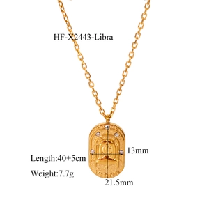 Detalle del colgante ovalado de Virgo en color dorado con medida 21,5mm y detalles de circón