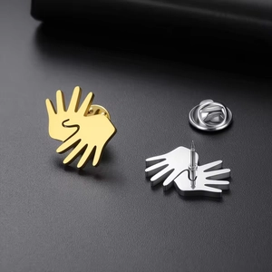 Minimalist Stainless Steel Hand Gesture Brooch Pin Sign Language Interlocking Hands Gift Fashion Jewelry For Men Women