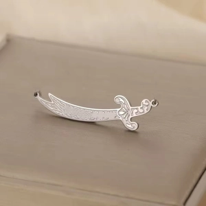 Stainless Steel Scimitar Sword Pendant Vintage Carved Arab Dagger Charm For Bracelet Necklace Jewelry Making DIY Accessories