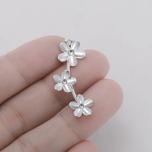 Pendentif en acier inoxydable à trois fleurs argentées pour bijoux DIY collier