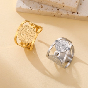 Viking Vegvisir kompasring in goud en zilver met Noordse runeninscripties
