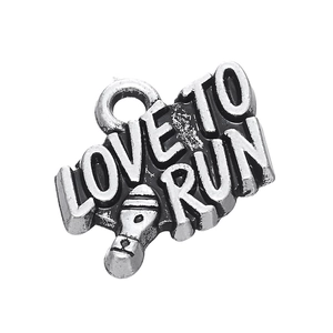 Antieke zilveren zinklegering hanger met LOVE TO RUN gravure en schoenicoon voor DIY sieraden