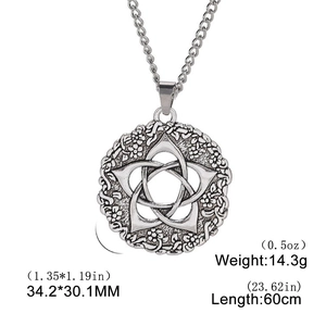Detail view of Seal of Solomon amulet pendant with size and weight measurements