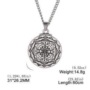 Detail showing dimensions of silver vintage Solomon seal pentagram amulet necklace