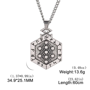 Detail view of Seal of Solomon pendant with 34.9x25.1mm size and 60cm chain length