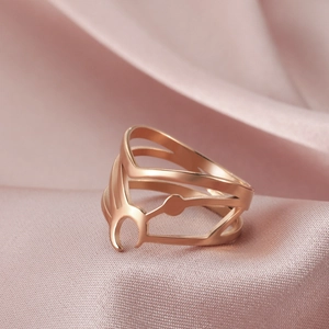 Chic 18k rose gold plated hollow crescent moon wrap ring in minimalist stainless steel