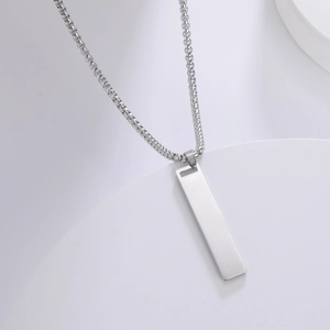 Collar con colgante de barra geométrica de acero inoxidable y cadena de caja pulida