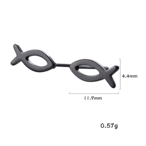 Detailed view of minimalist black fish stud earring with precise dimensions and weight