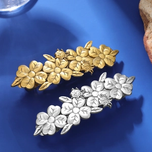 Vintage French Court Style Alloy Flower Hair Clip With Ladybug Decor Retro Metal Spring Clip Elegant Hair Accessories For Women