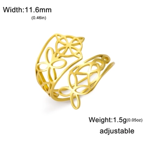 Dettaglio anello nodo della strega placcato oro 18K con larghezza 11,6mm e peso 1,5g