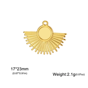 Goldener Fächeranhänger aus Edelstahl mit Sonnenstrahl-Muster für DIY Schmuck