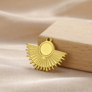 Sonnenstrahl Fächerförmig Anhänger 304 Edelstahl 18K Vergoldet Charm Für DIY Halskette Ohrring Schmuckherstellung Zubehör