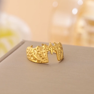 18K gold plated stainless steel bat ring with irregular hammered lava texture design