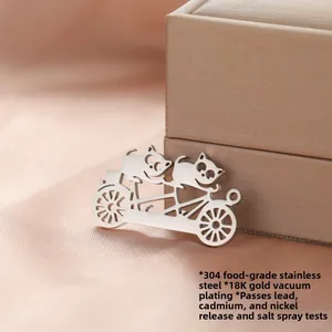 Pendentif chats à vélo en acier inoxydable 304 avec placage à l'or 18 carats sous vide