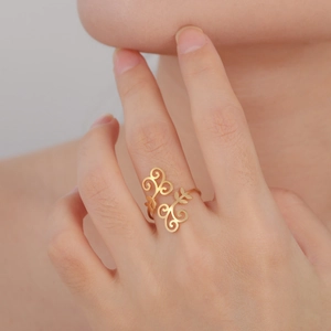 Minimalist gold vine open ring in 304 stainless steel with matte vintage design