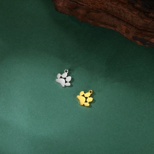 Polished stainless steel cat paw pendants in gold and silver finishes for DIY jewelry