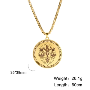 Detailansicht der goldener Waage Sternzeichen Anhänger mit dicker 60cm Box-Kette Halskette