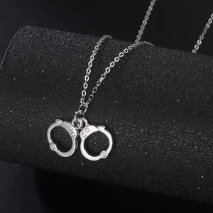 Personalized Hip Hop Handcuff Pendant Necklace For Men Women Antique Silver Zinc Alloy Cross Chain Punk Jewelry Gift