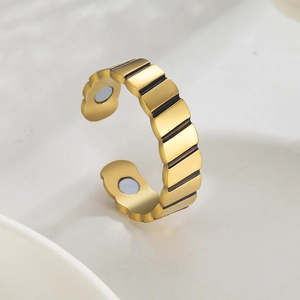 Bague Ouverte de Magnétothérapie en Acier Inoxydable Minimaliste pour Homme Femme Bague Réglable à Rainures Rayées