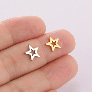 18K vergoldete hohle Sternanhänger in Gold und Silber für DIY-Schmuckherstellung