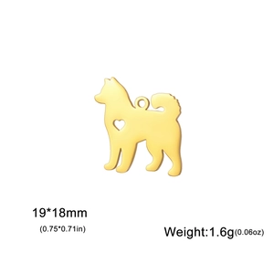 18k gold plated stainless steel Samoyed dog pendant with heart cutout for jewelry making