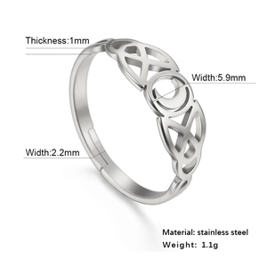 Detail van de Keltische knoop en maan ring met 5,9 mm breedte en 1 mm dikte afmetingen