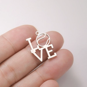 Ciondolo LOVE in acciaio inossidabile lucido con pallina da tennis per gioielli fai da te