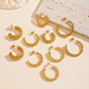 Elegant 18K gold plated stainless steel C-shaped hoop earrings set for women