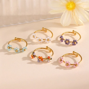 Bague Ouverte Fleur en Acier Inoxydable pour Femme Ajustable Strass Floral Bague de Doigt Bijoux Minimalistes Cadeau pour Dame