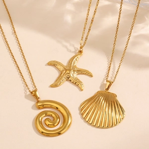 Colliers en acier inoxydable plaqué or 18k avec pendentifs étoile de mer et coquillages
