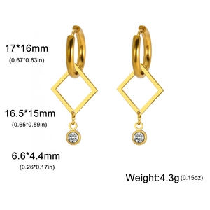 Orecchini geometrici minimalisti in acciaio inossidabile dorato con ciondolo zircone