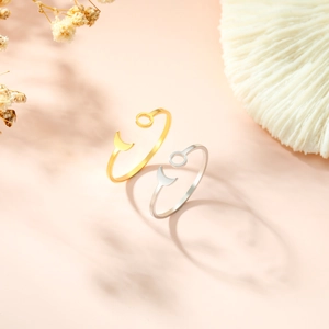 Minimalist moon and circle open rings in gold and silver finish with sun design