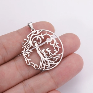 Ciondolo albero della vita in acciaio argento con silhouette di madre e bambino