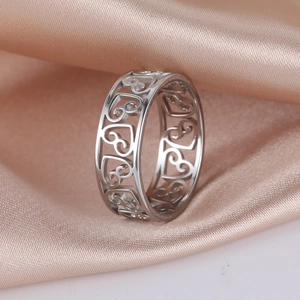Bague en Acier Inoxydable Coeur Creux Motif de Volute Artistique Bague Large Bijoux Élégants Cadeau pour Hommes Femmes