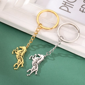 Celtic Horse Pendant Keychain Stainless Steel Hollow Out Animal Key Ring For Men Fashion Trendy Jewelry Car Key Accessory