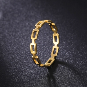 Minimalistische gouden geometrische rechthoekige schakelring voor dames van staal