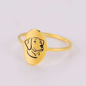 Detailed engraving of a labrador head on 18K gold plated oval stainless steel ring