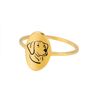 Minimalist 18K gold plated stainless steel oval ring featuring laser engraved dog portrait