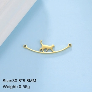 Gold cat pendant connector for DIY jewelry with size and weight measurements