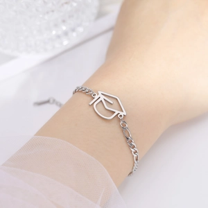 Polished stainless steel graduation cap pendant bracelet with adjustable link chain