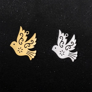 Stainless Steel Bird Pendant For DIY Jewelry Making Hollow Out Peace Dove Charms Gold Silver Plated Jewelry Accessories Handmade Materials